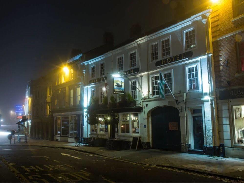Black Swan Hotel Devizes Exterior photo