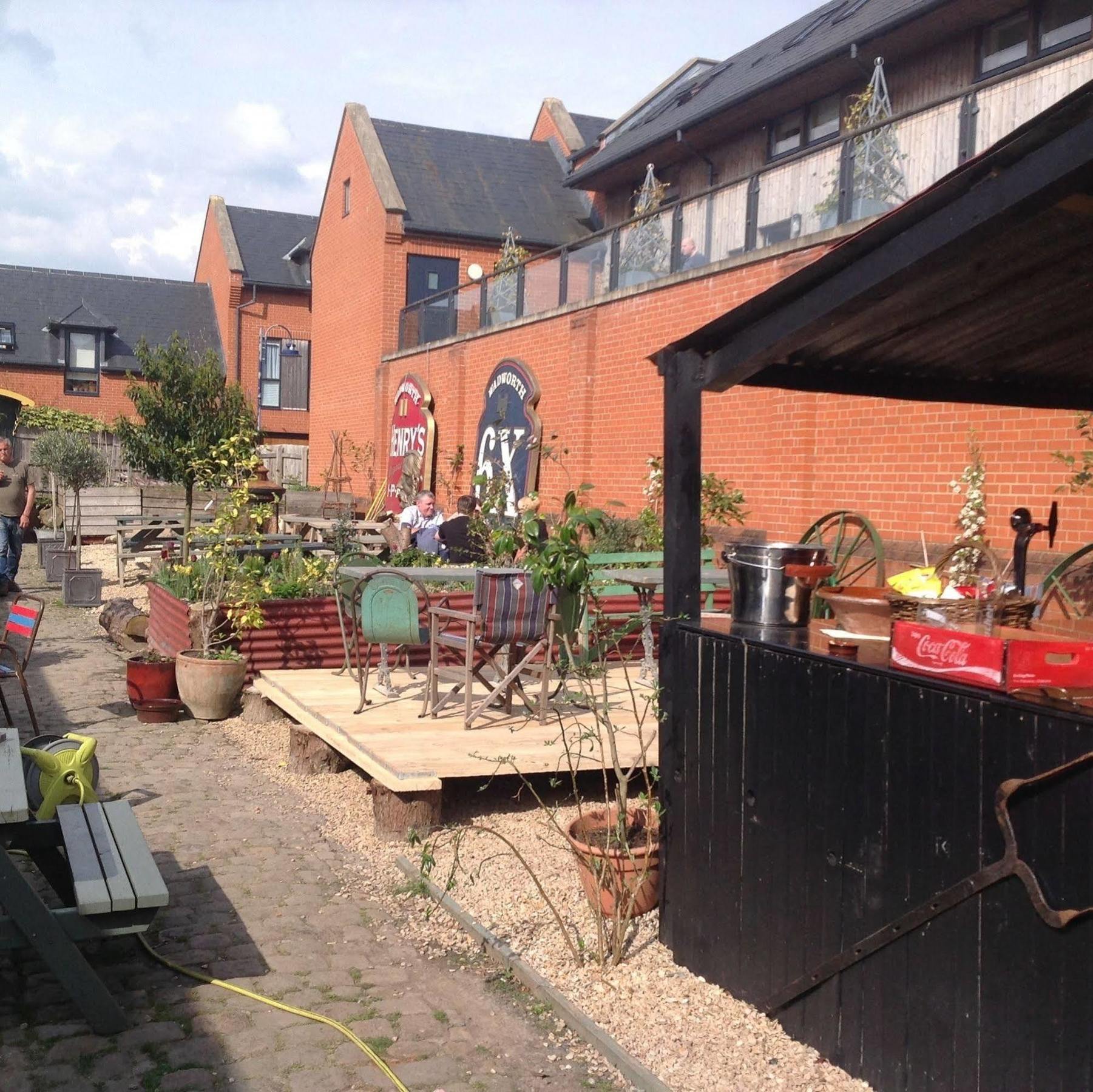 Black Swan Hotel Devizes Exterior photo